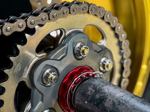 DUCATI STREETFIGHTER V4S VỪA ĐẬP THÙNG VỚI LOẠT OPTION CỰC KHỦNG 