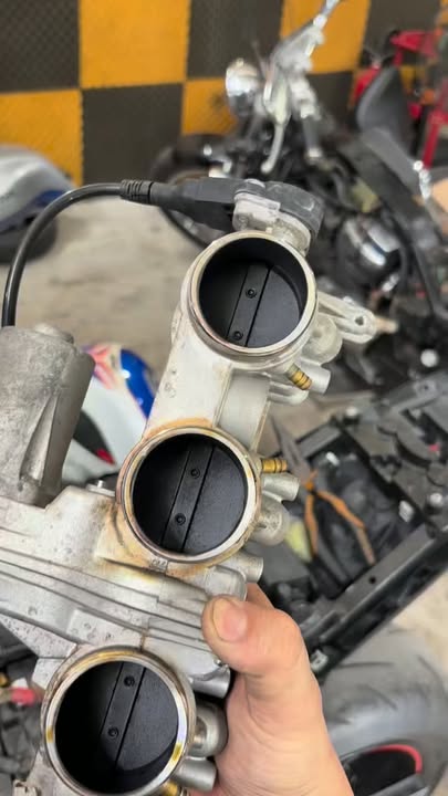 Bảo dưỡng BMW S1000RR